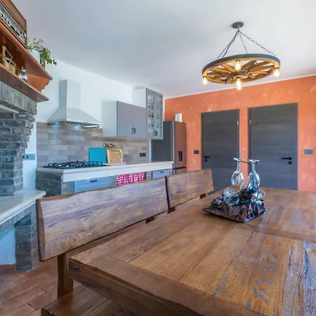 Villa Amore, A Perfect For Families And Friends